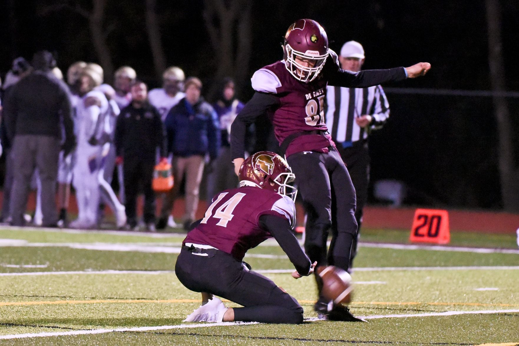 11/08/19 - Football - CBC at De Smet